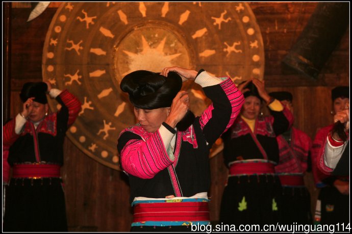 奇观：广西红瑶美女长发世界第一,图