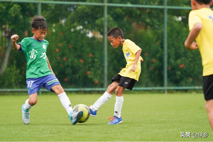 富力足校选拔视频,富力足校招收梯队青少年