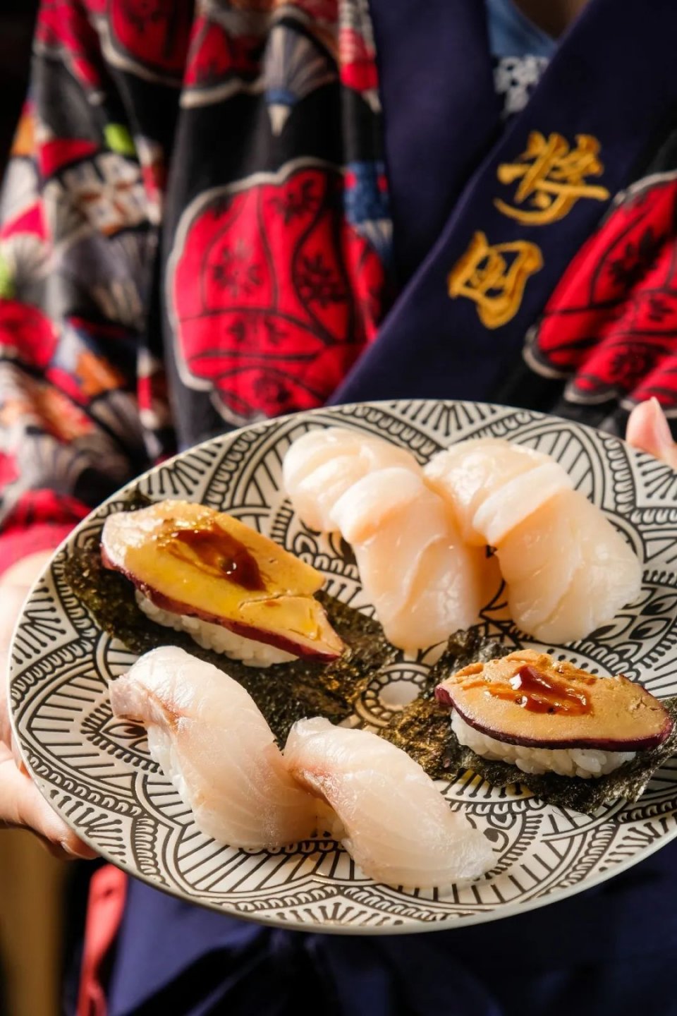 新晋匠心手作日料店！雪糕口感蓝鳍金枪鱼刺身、飙烟5A和牛…