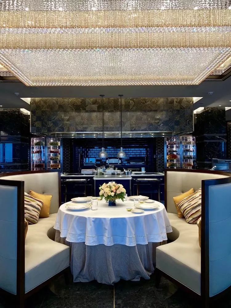 珠海瑞吉酒店游泳池,珠海市瑞吉酒店在哪里呀