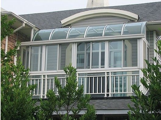 高层阳台平开窗好还是推拉窗好,高层封阳台用平开窗还是推拉窗