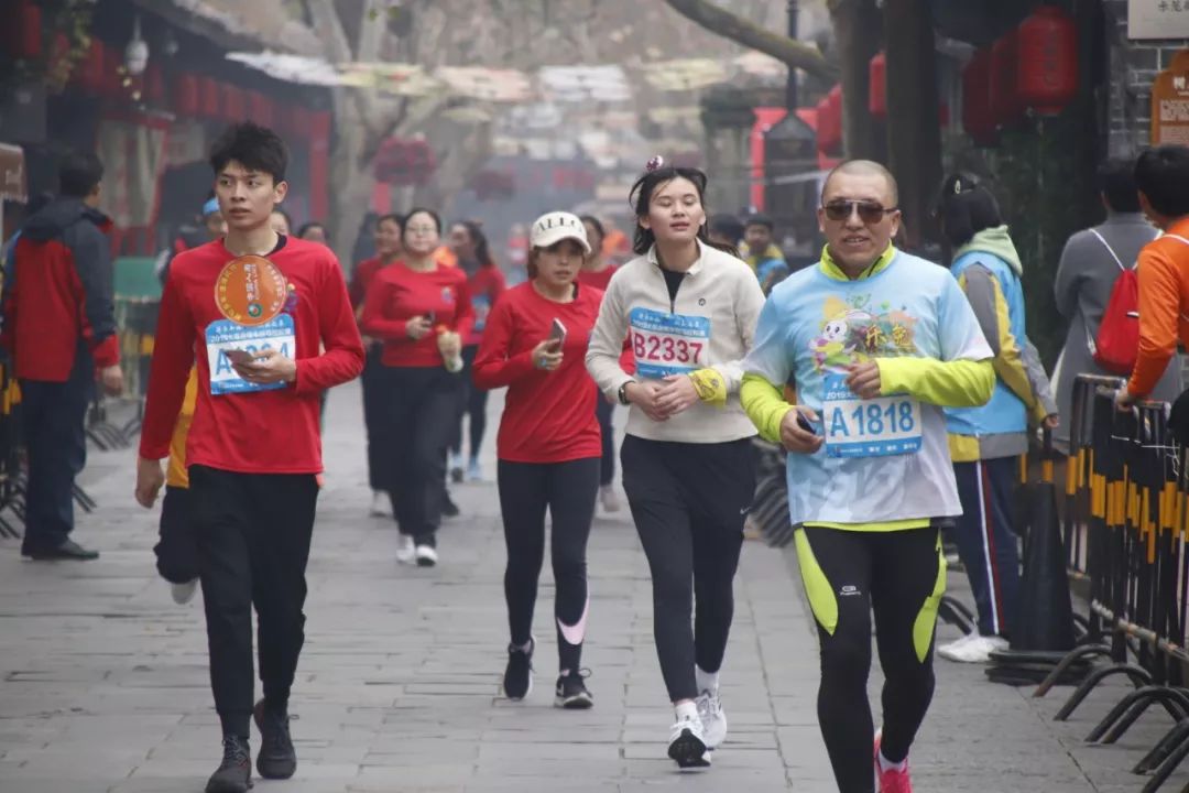 大邑半程马拉松赛举行,2019大邑半程马拉松