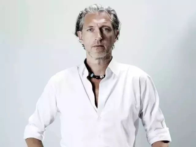 马塞尔万德斯设计师,马塞尔万德斯最新视频