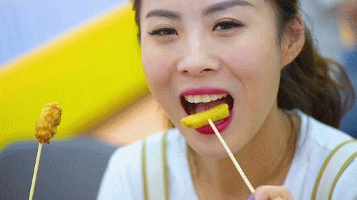 全球疯抢的网红小吃都来徐州苏宁负一层了！100元能吃掉一半