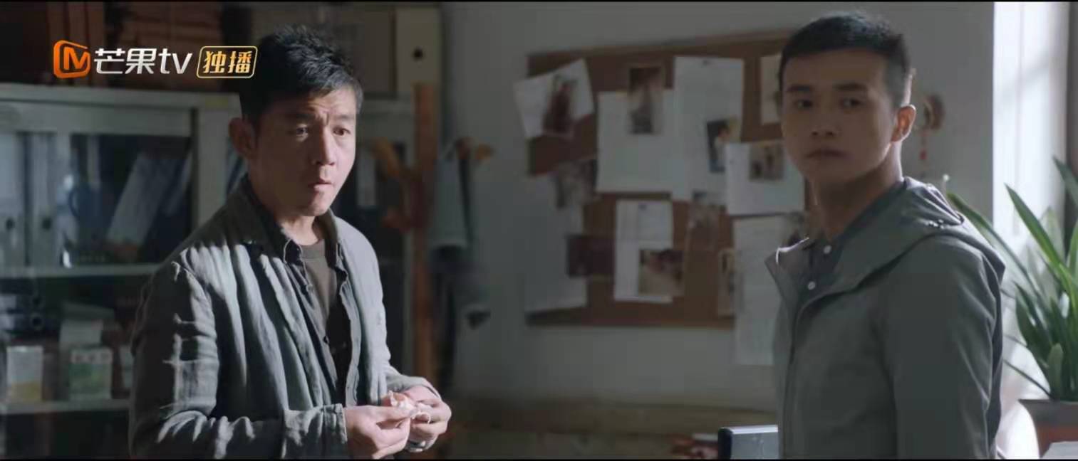 余男谎言真探一共多少集,谎言真探余男和朱世豪在酒吧聊天