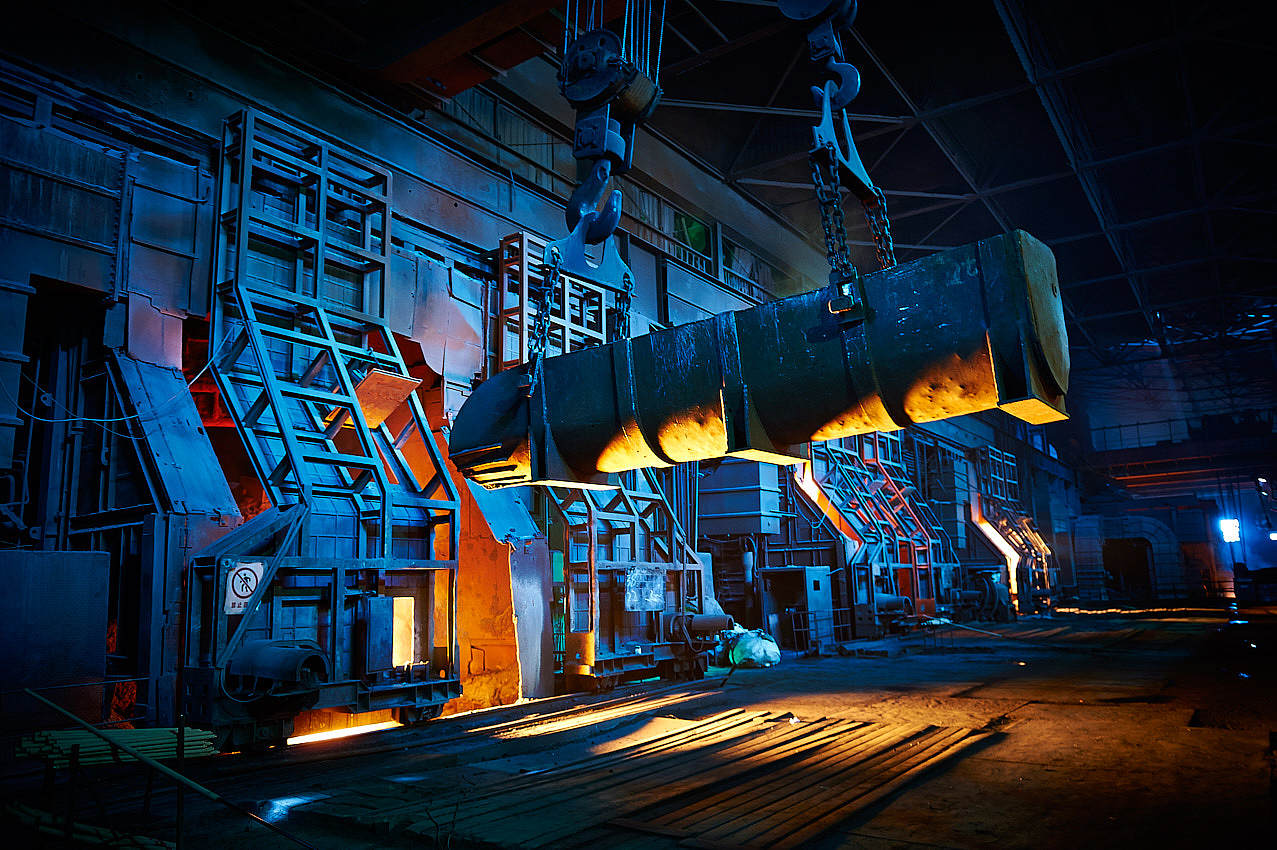 如果人掉进钢水里会不会痛,如果你掉进水里了会怎么样