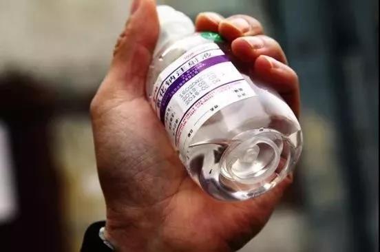 小孩输液管里有虫状物,孩子输液管有虫子后续