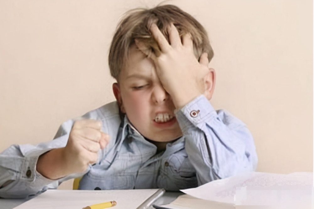 纠正孩子粗心大意马虎的方法,三个方法解决孩子粗心的问题