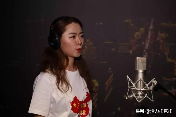 白衣礼赞致敬最美逆行者,致敬逆行者礼赞劳动者