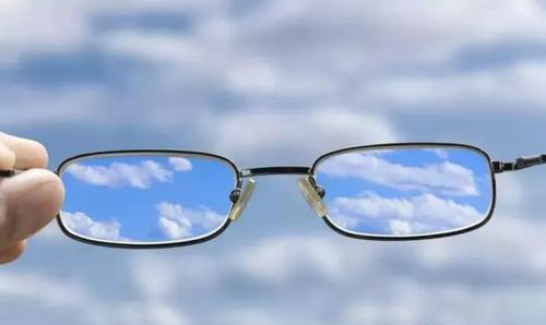 镜框掉了怎么装镜片装上去,镜片没坏但镜框坏了可以换镜架吗