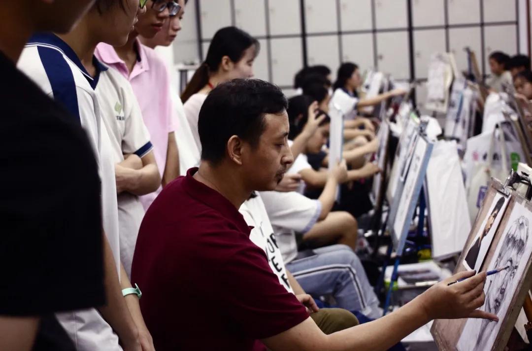 美邦艺直播｜师心传印·占晟导师冯华成色彩专场