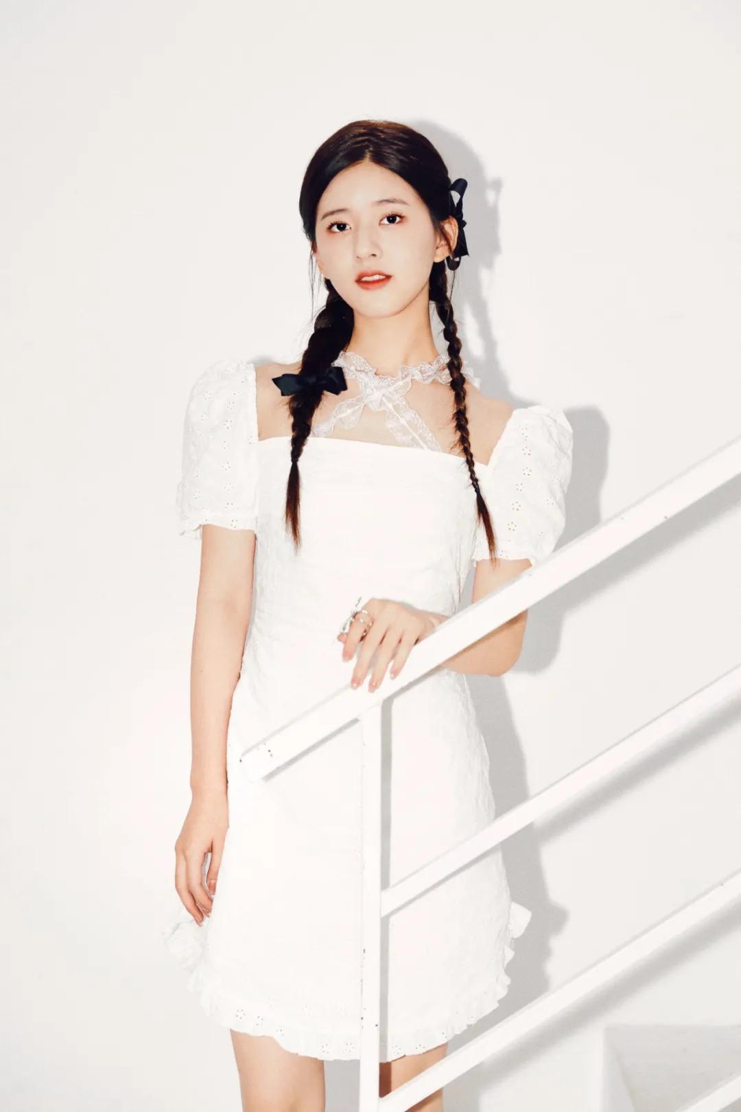 allwhite质感穿搭,allwhite穿搭小个子西装