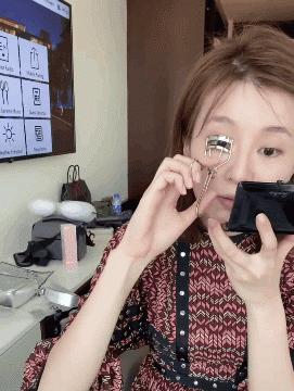 新手化妆的正确方法三个步骤,新手化妆怎么避免画的太重