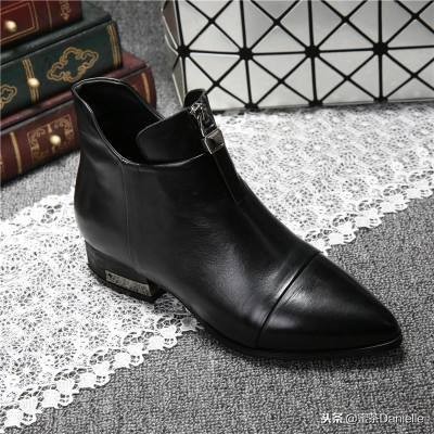 每个女人都应该有一双鞋电影,女生必备战靴