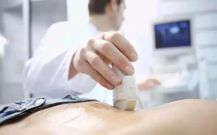 38岁女子盆腔长出了毛发和骨骼，这是一种什么怪病？