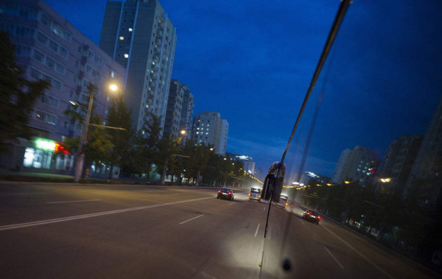 走进朝鲜,100人民币在朝鲜能买到什么?