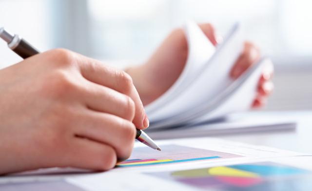 宫颈癌筛查和hpv检查费用多少,宫颈癌筛查和hpv分别怎么检查