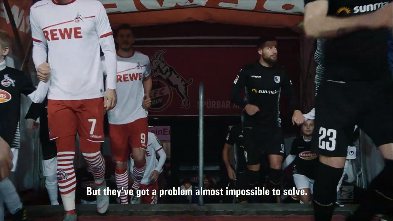 即可为球队加油又可玩自拍的围巾