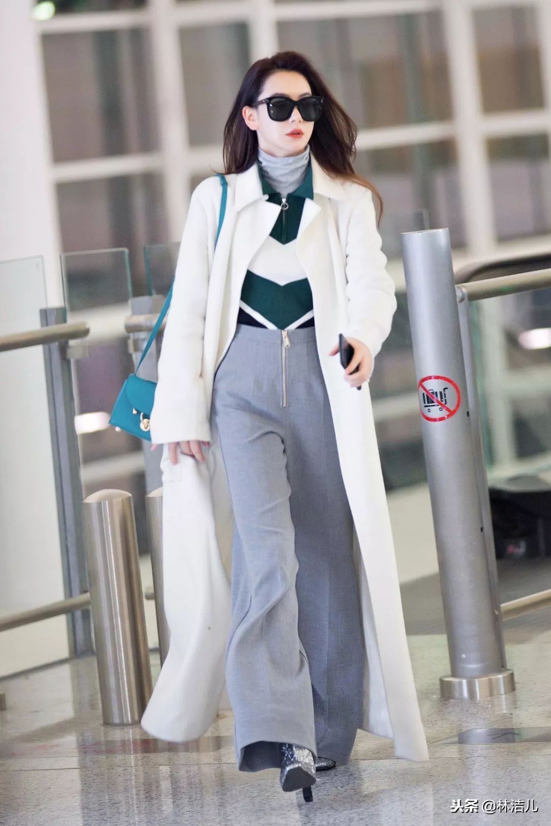 戚薇唐嫣杨幂宋茜,戚薇刘雯唐嫣穿皮草