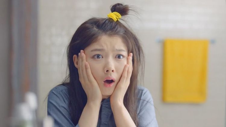 怎么快速消除毛囊炎,脸上老是长白头粉刺是不是毛囊炎