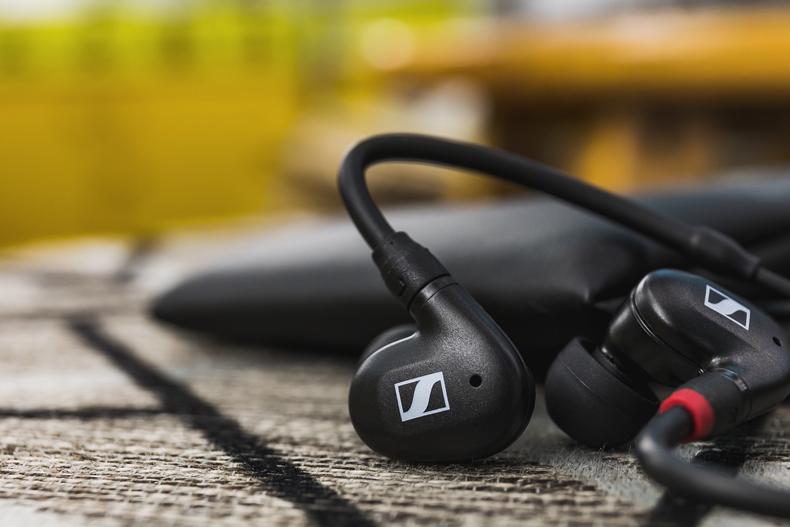 铁三角ls50is和森海塞尔ie40pro,森海塞尔ie40pro