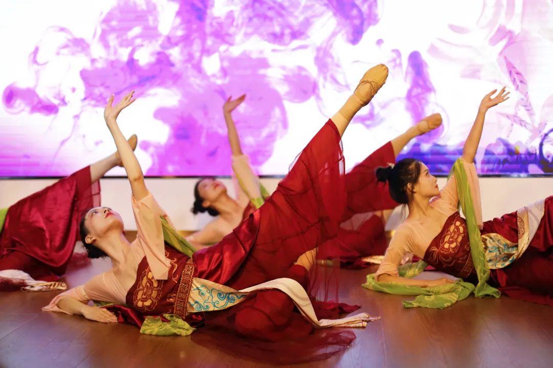 宜昌葛洲坝游玩攻略,湖北宜昌长江三峡夜游攻略