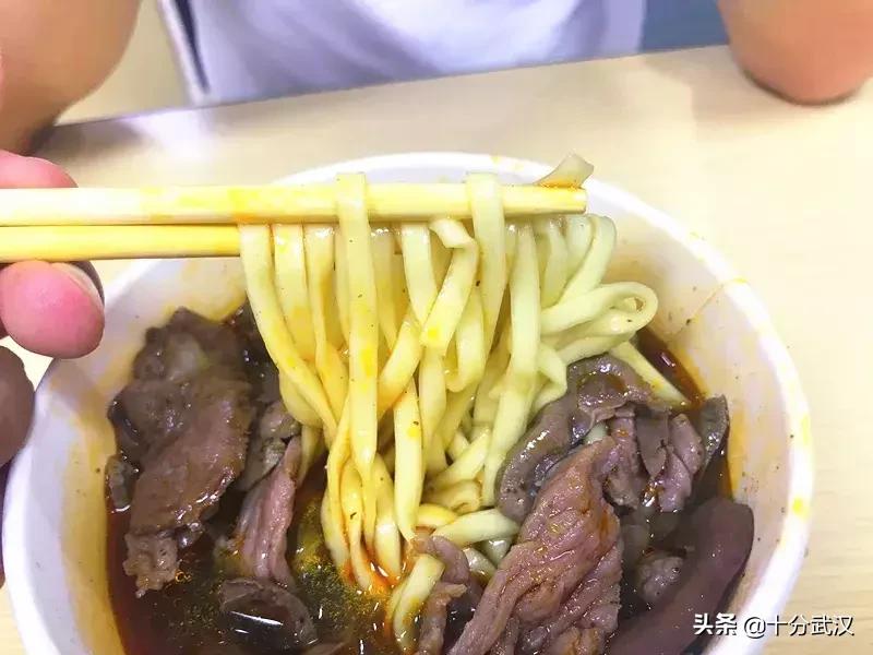 一间藏在巷子里有年代感的老店,8年老店老味道推荐