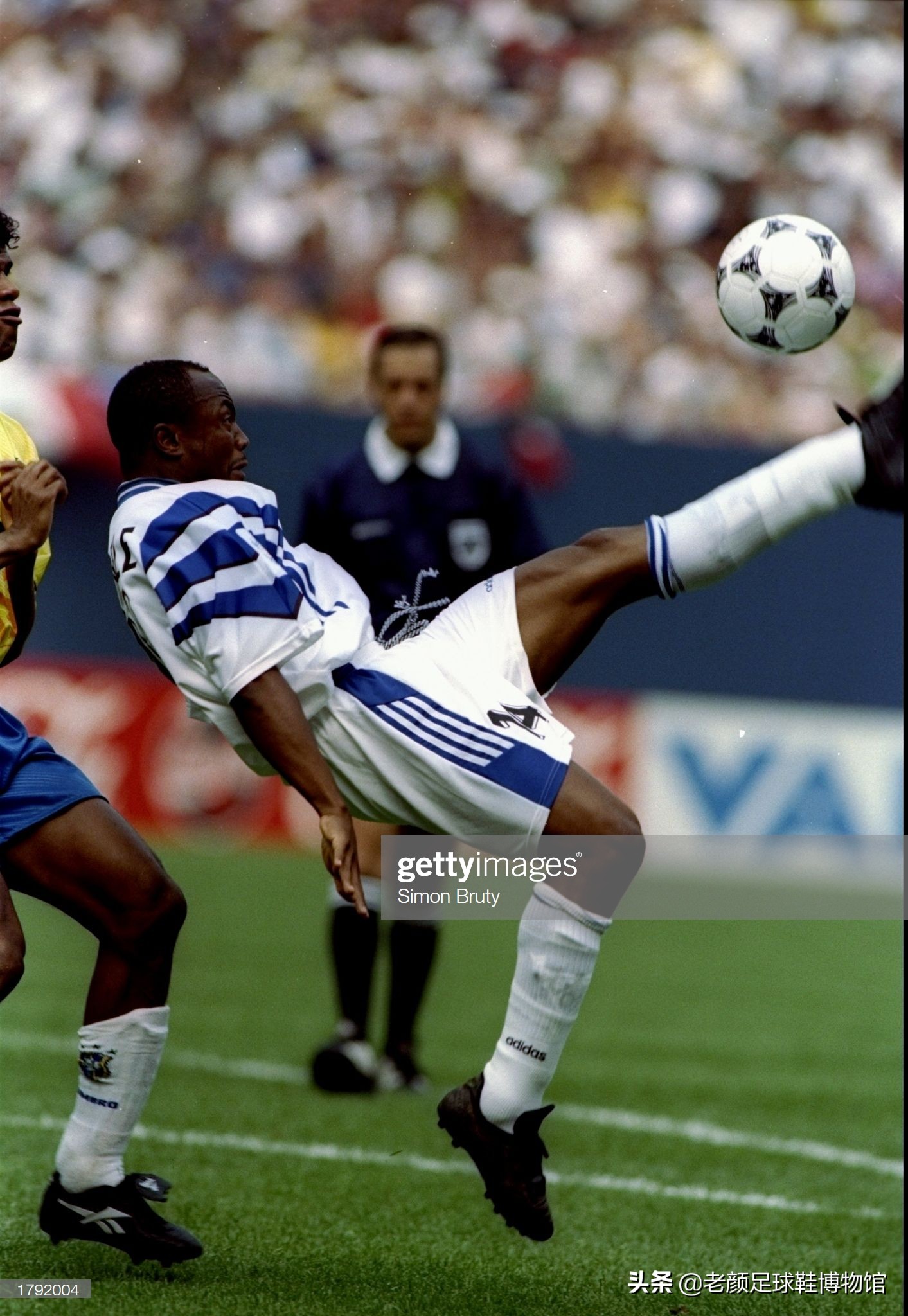 非洲最强10号球员，斯托伊科维奇是他替补，弟弟三个儿子都是国脚