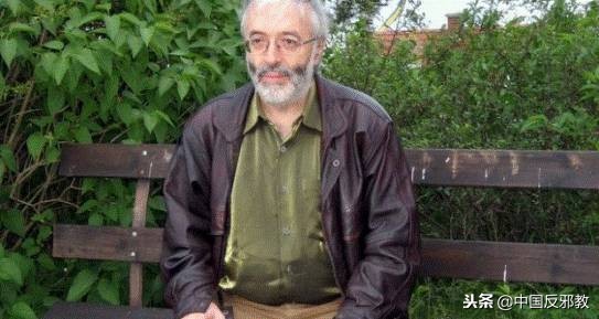 他们竟用瑜伽宣扬色情、发展*教邪**，健康的外表下包裹着邪恶的心