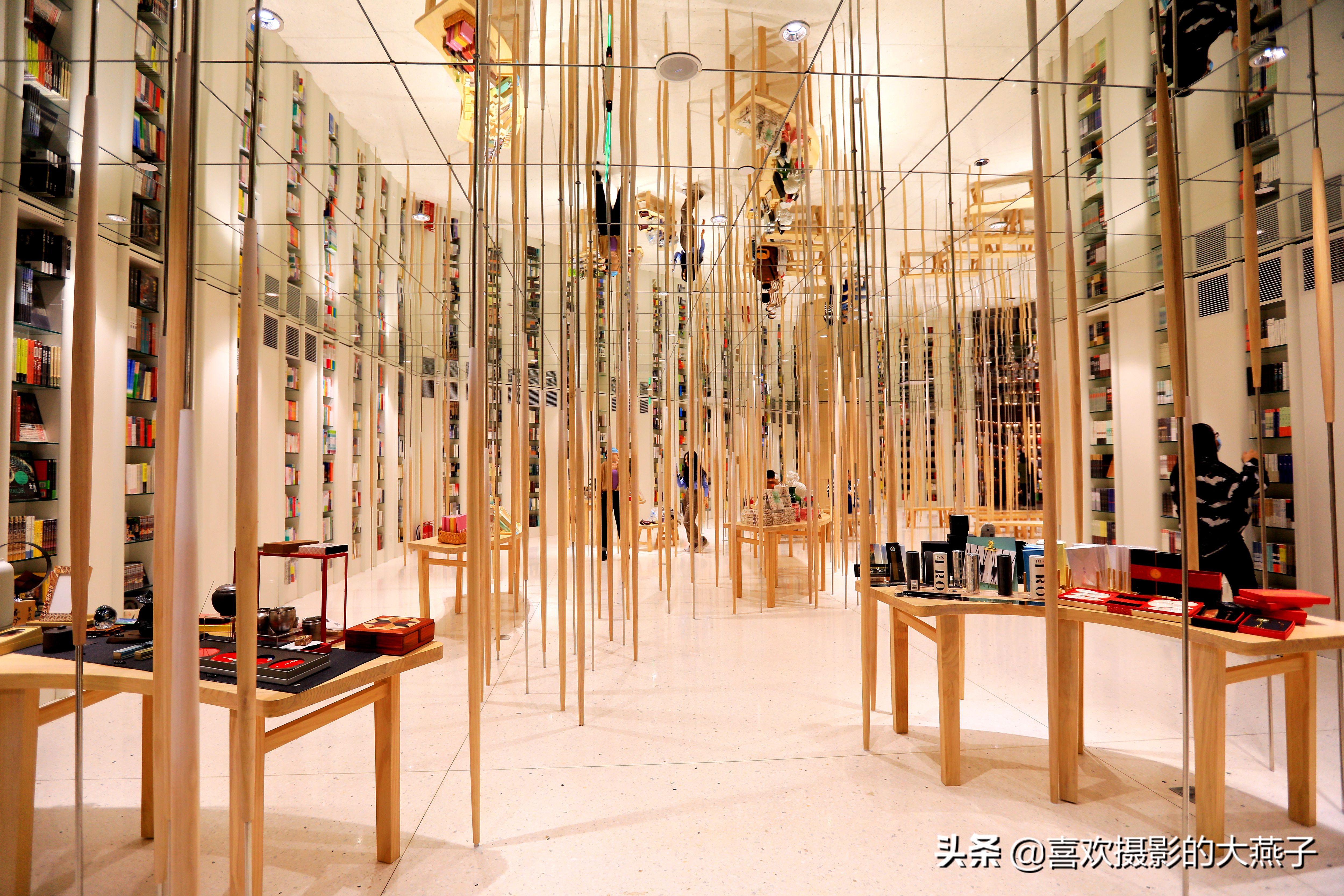 钟书阁北京老佛爷书店,北京钟书阁老佛爷店怎么去