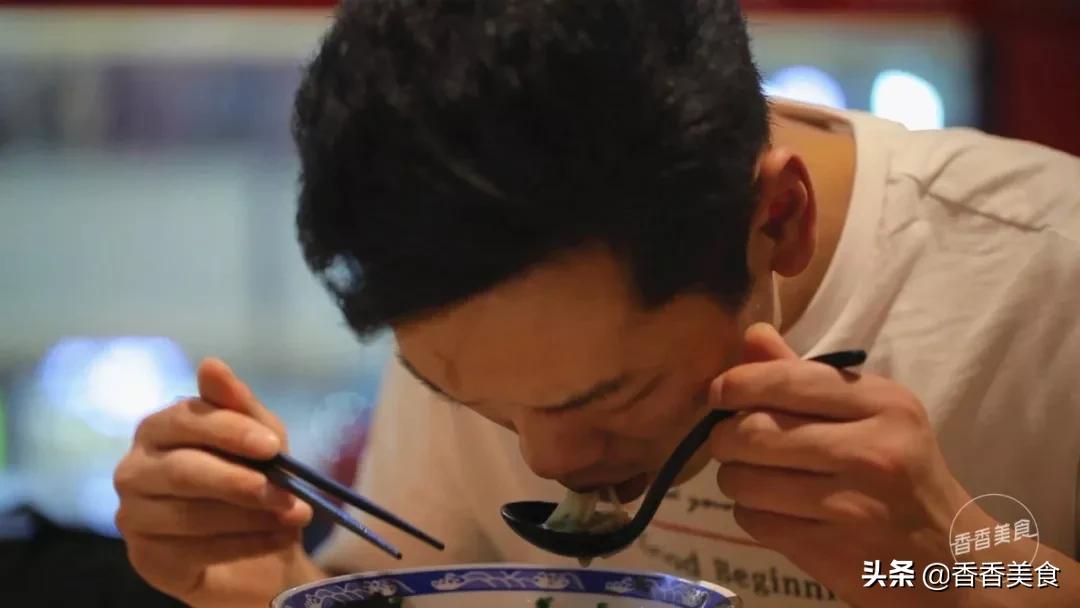 日剧中的酱油拉面,豚骨拉面日本泡面