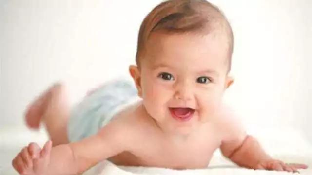 宝宝大运动慢智商低吗,宝宝大运动发育迟缓康复训练视频