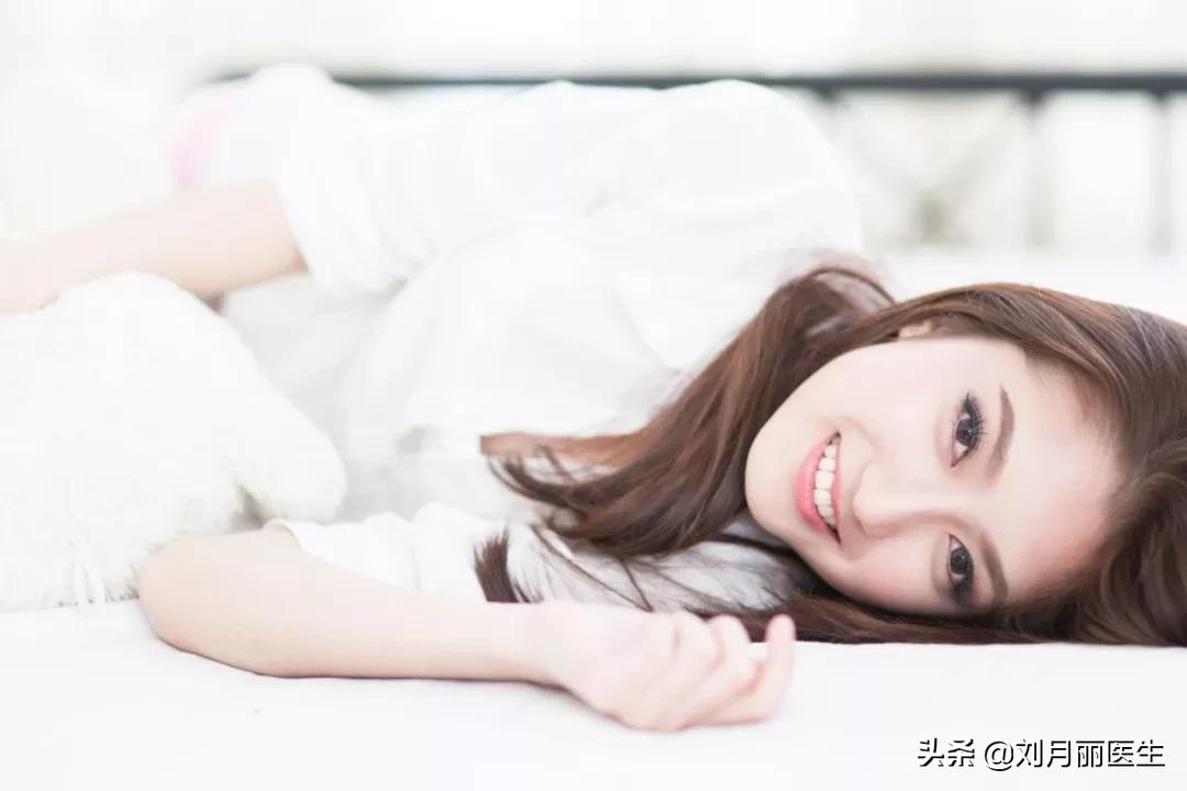 双眼皮术后护理热敷,埋线双眼皮术后护理