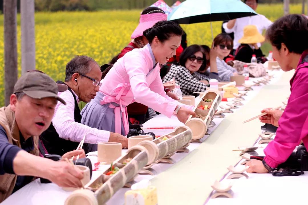 今天起，请叫它＂状元馒头＂！一台山乡大戏为它正名！