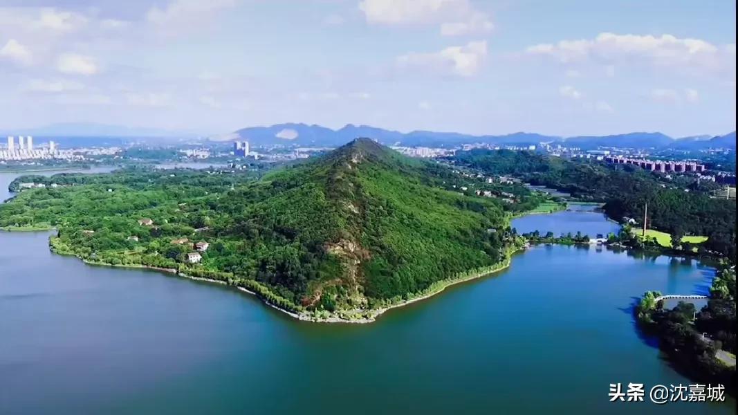 龙山公园有什么项目,岳阳龙山风景区在哪里