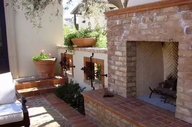 庭院花园石材地板铺设效果,私家庭院最流行的4大铺装方式