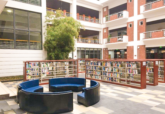 武汉外语外事职业学院旅游,武汉外语外事职业学院落雁湖