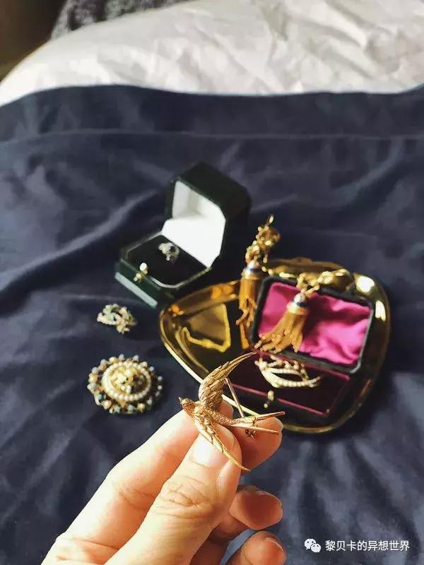 这些东西买的时候肉痛却天天用,她们说值了