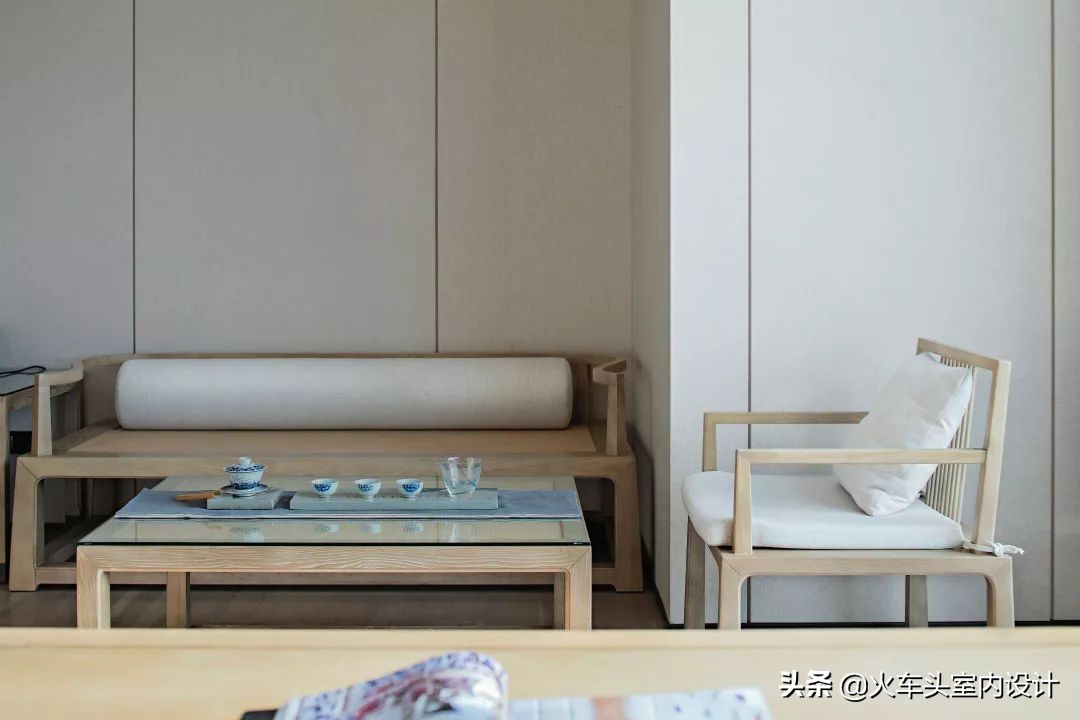 别人家的办公室设计欣赏,设计公司极简风格办公室