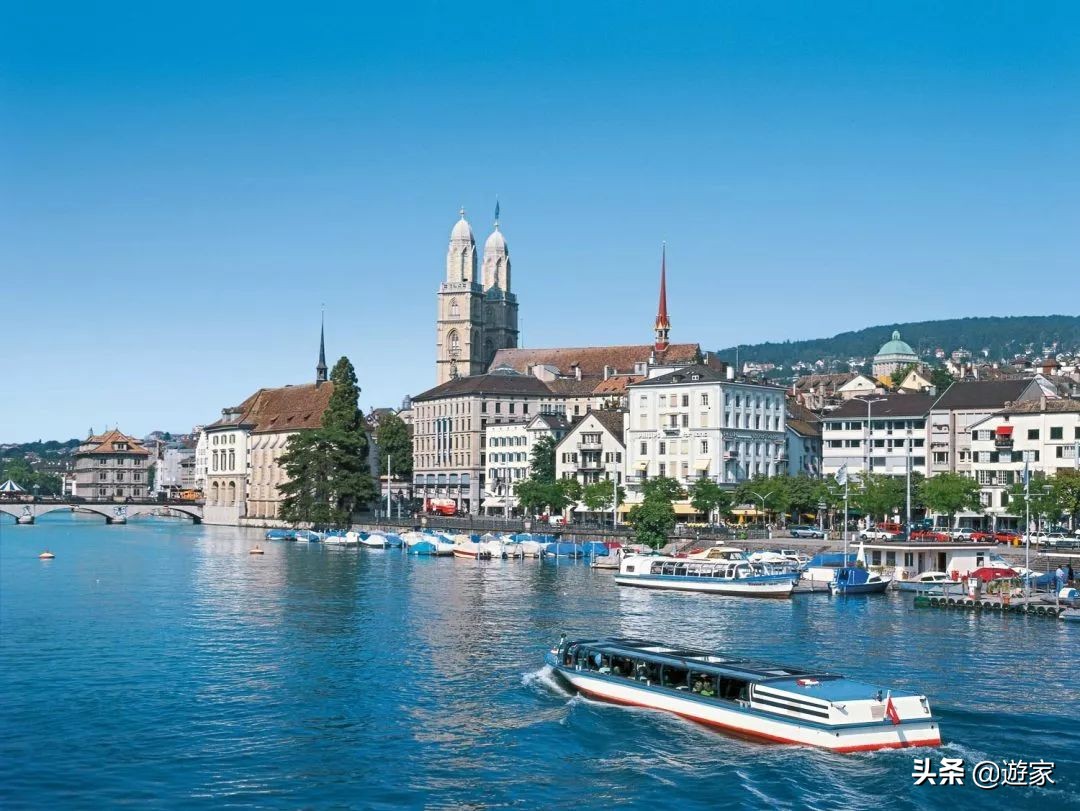 瑞士人竟然这么爱喝，拥有是世界遗产的葡萄园，作业还在靠手工