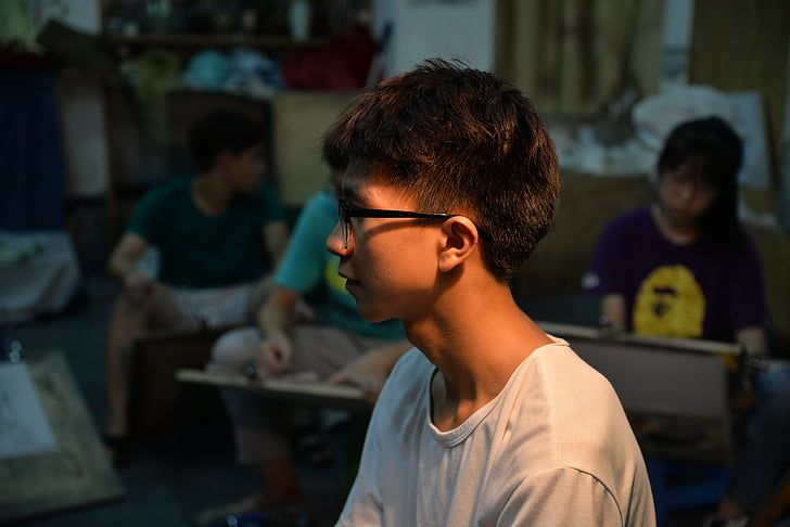 大学挂了15科毕不了业的会多吗,大学挂过科然后怎么发展