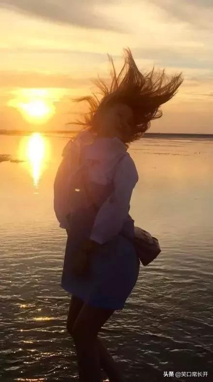 被男朋友偷拍自己的照片,发现男朋友偷拍我照片