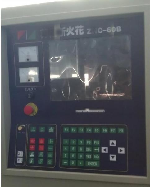 给火花成型机换怀孕电容