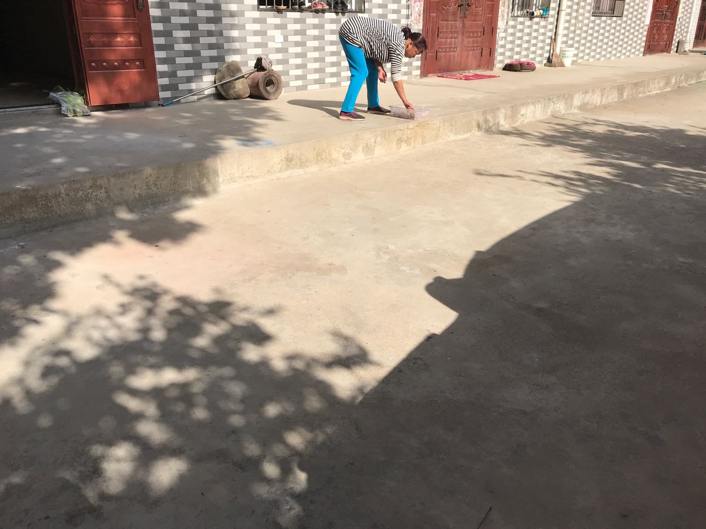 14岁女孩抑郁症坠楼,抑郁症女孩跳楼身亡事件