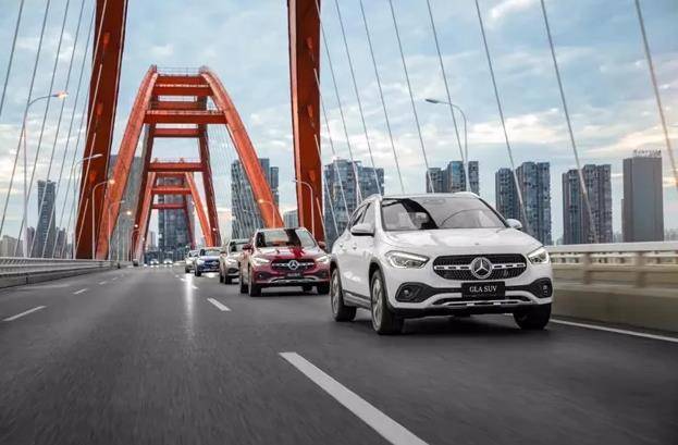 试驾全新gla好开不,试驾奔驰GLAAMG