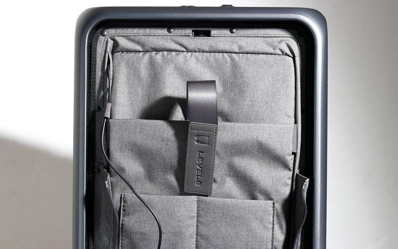 快速取物，为商务人士定制地平线8号登机箱体验