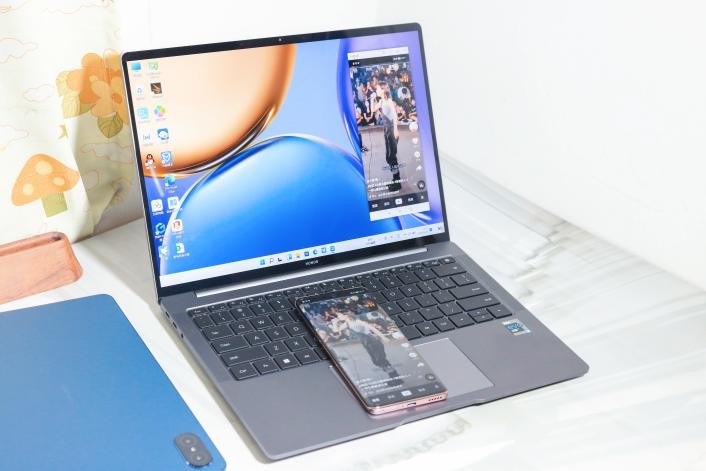 荣耀magicbook14全面评测,荣耀magicbookv14轻薄款