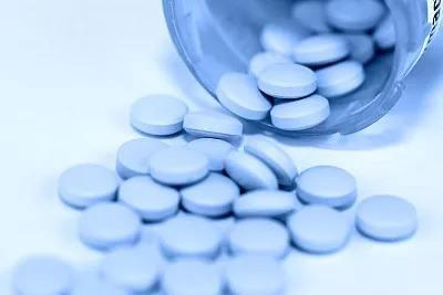 网红女主播卖毒,网红带货女主播卖新型毒品