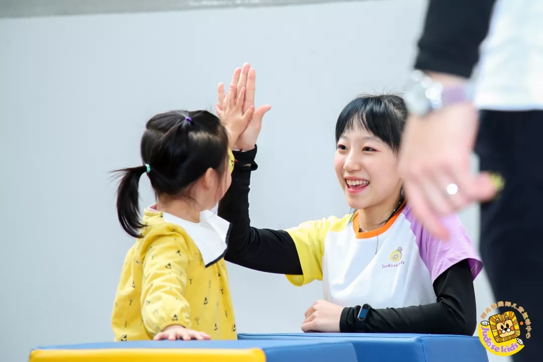 2岁小孩锻炼体能最好的方法,1-2岁幼儿体能训练方法