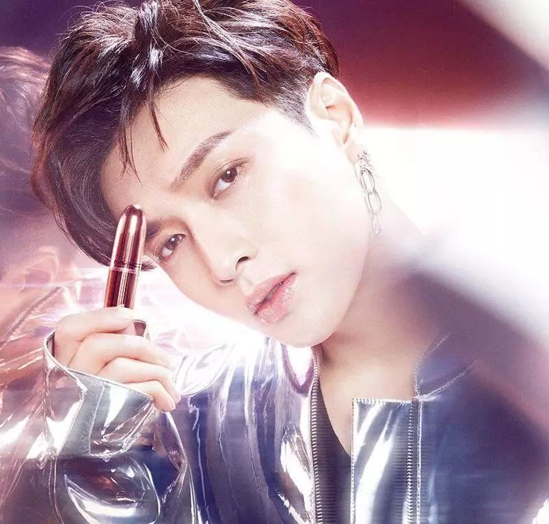 肖战王一博李现神仙同框,李现肖战王一博人民网